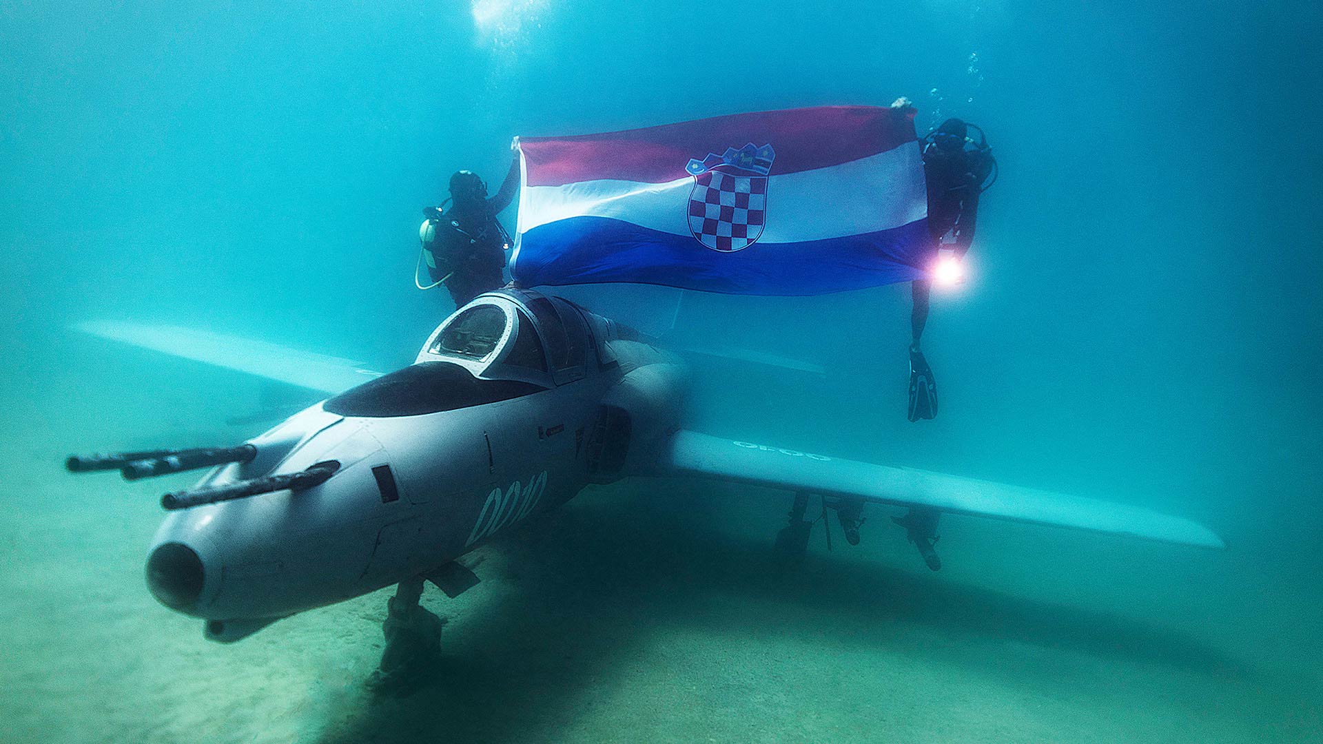 Scuba diving military plane
