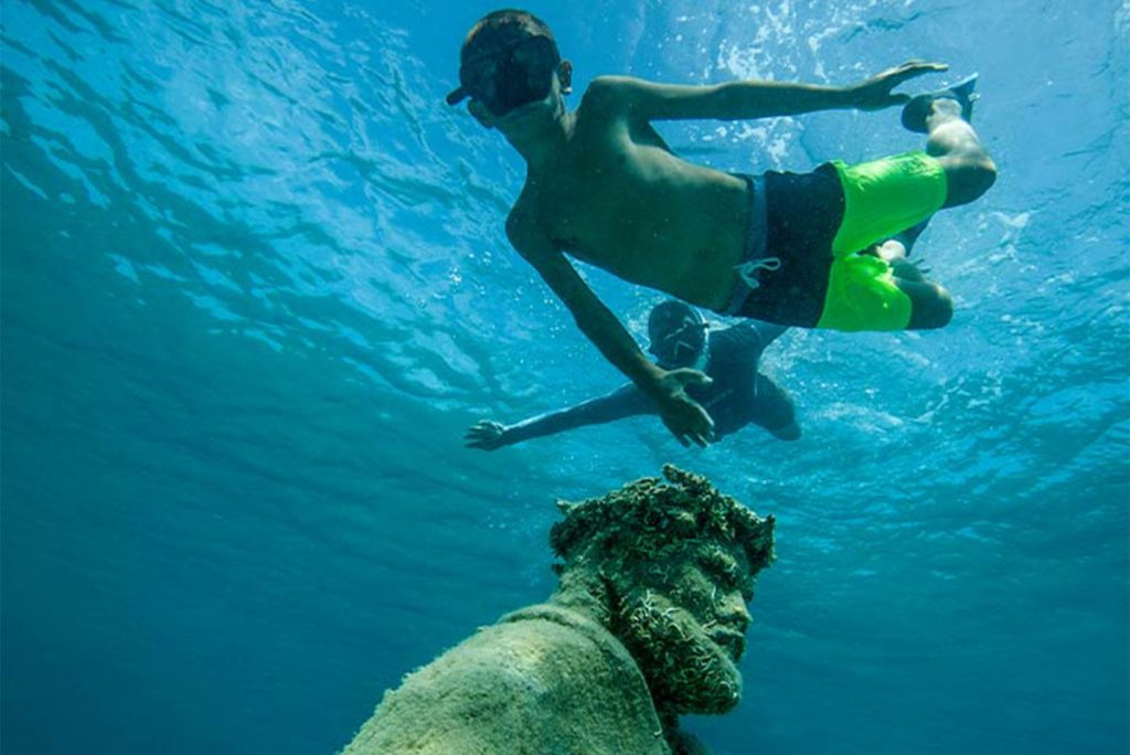 Snorkeling from 35€ underwater museum